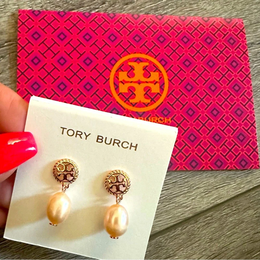 Golden with pearl earrings-Tory Burch - NWT - Picture 1 of 6